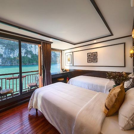 Hotel Sena Cruises - Wonder On Lan Ha Bay à Hạ Long Extérieur photo