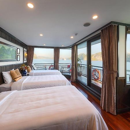 Hotel Sena Cruises - Wonder On Lan Ha Bay à Hạ Long Extérieur photo