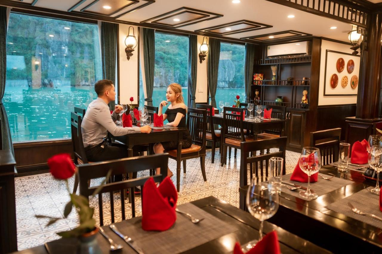 Hotel Sena Cruises - Wonder On Lan Ha Bay à Hạ Long Extérieur photo