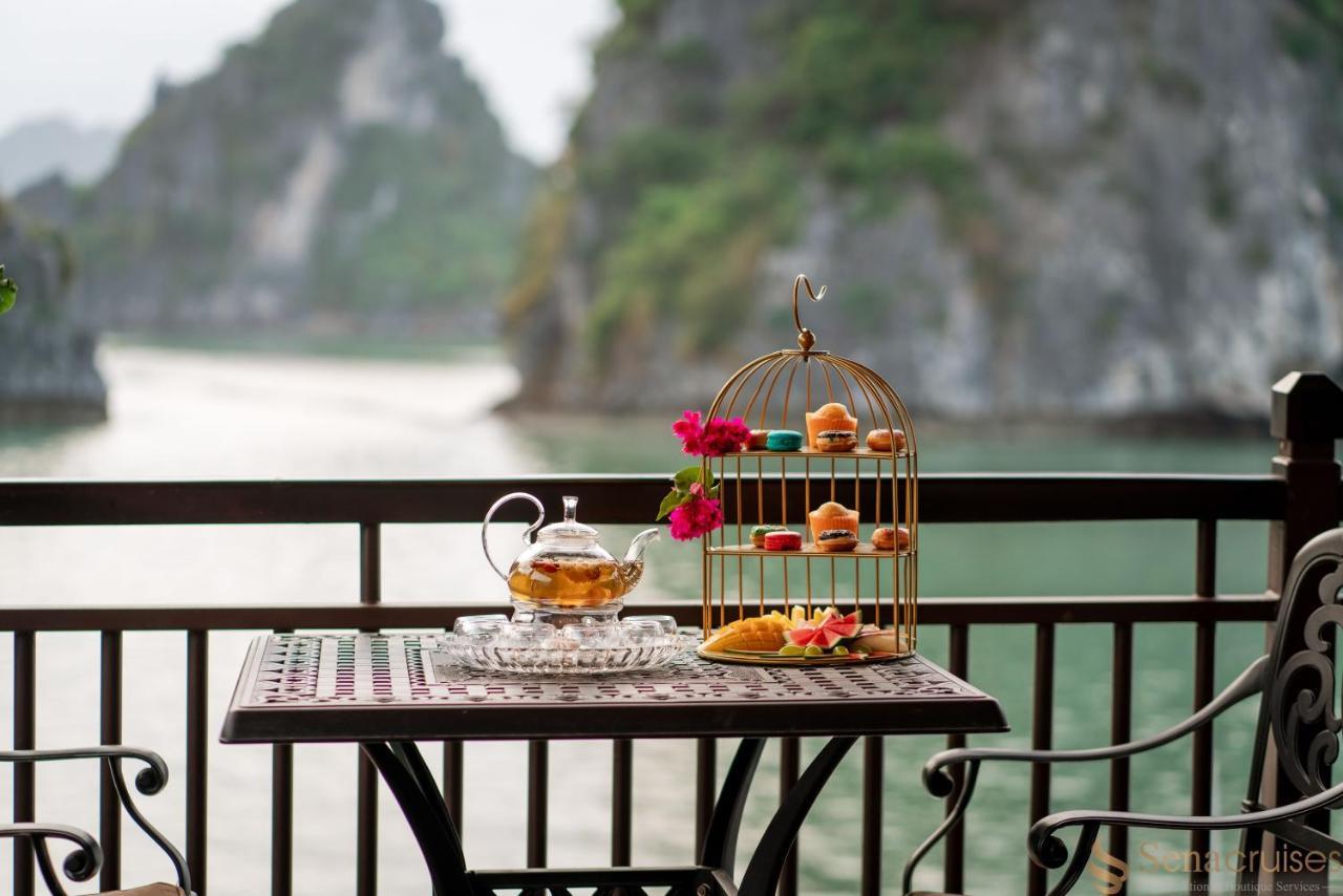 Hotel Sena Cruises - Wonder On Lan Ha Bay à Hạ Long Extérieur photo