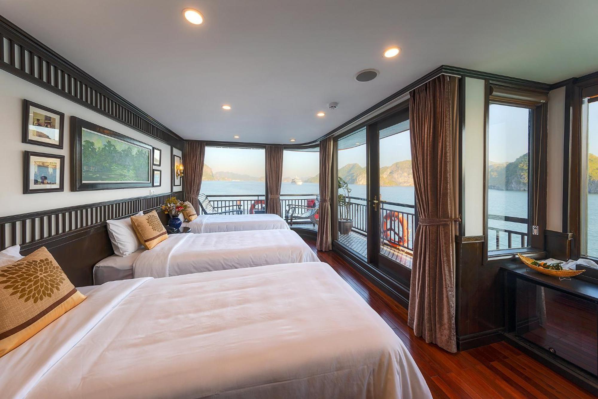 Hotel Sena Cruises - Wonder On Lan Ha Bay à Hạ Long Extérieur photo