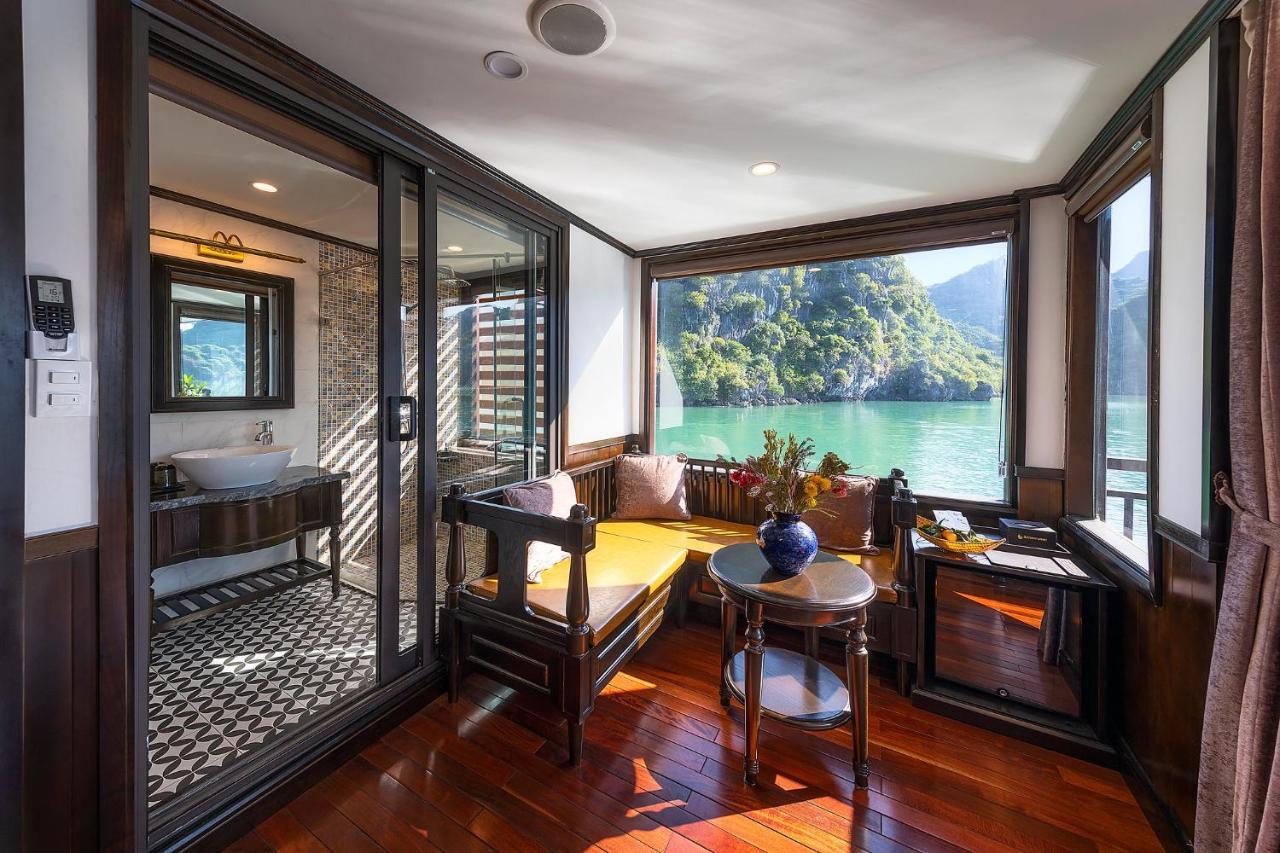 Hotel Sena Cruises - Wonder On Lan Ha Bay à Hạ Long Extérieur photo