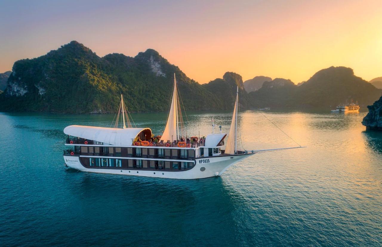 Hotel Sena Cruises - Wonder On Lan Ha Bay à Hạ Long Extérieur photo