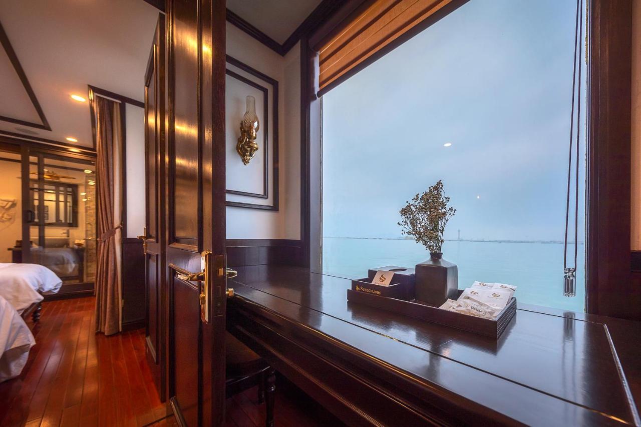 Hotel Sena Cruises - Wonder On Lan Ha Bay à Hạ Long Extérieur photo