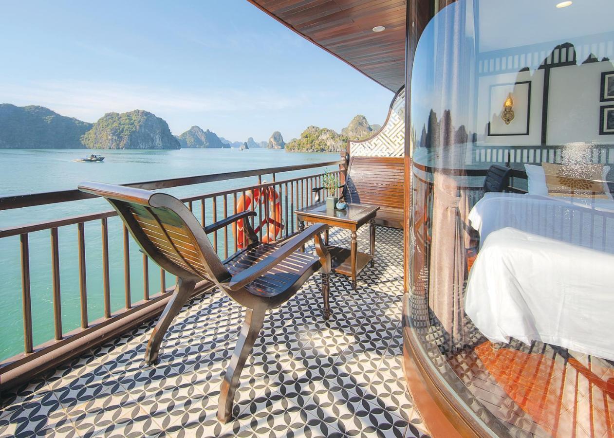 Hotel Sena Cruises - Wonder On Lan Ha Bay à Hạ Long Extérieur photo