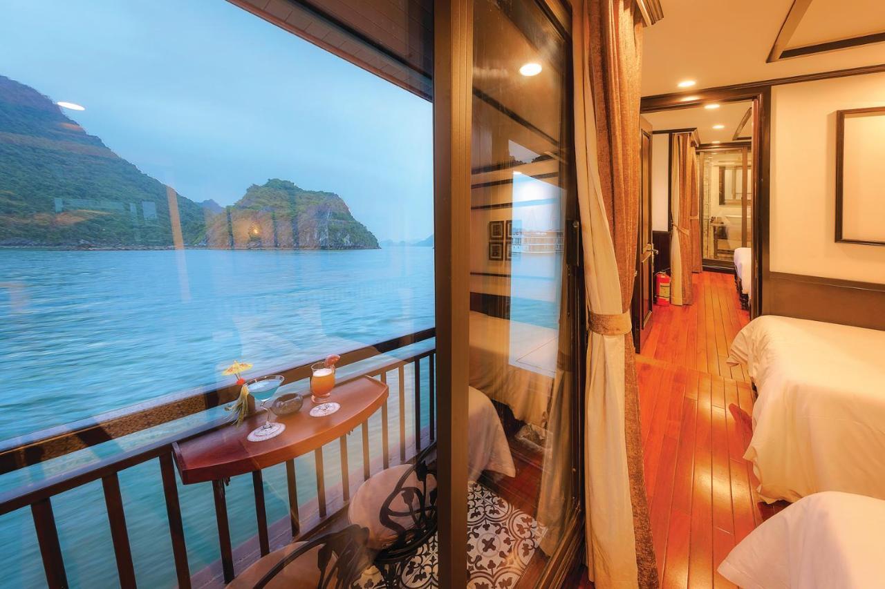 Hotel Sena Cruises - Wonder On Lan Ha Bay à Hạ Long Extérieur photo